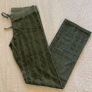 JUICY COUTURE OLIVE GREEN SWEATS